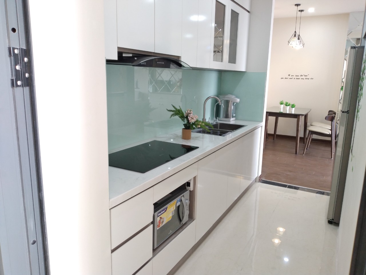 Chính chủ cần cho thuê CH ở Hà Nội Homeland, 85m2,2N ,full đồ 8tr