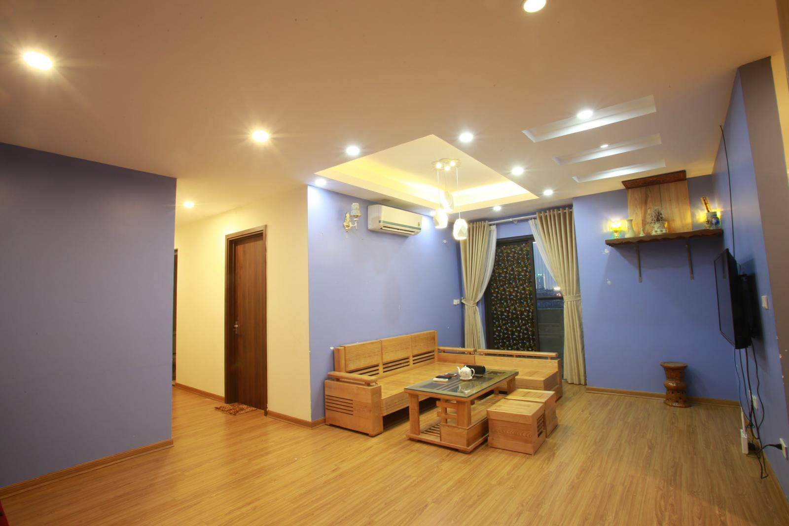 Cho thuê căn hộ Lạc Hồng Westlake phú thượng , Tây Hồ 85m 2PN full đồ 10tr ngay chân cầu Nhật Tân