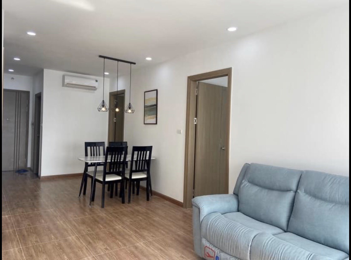 Cho thuê gấp chung cư căn hộ Samsora Premier 3PN full đồ giá 11tr/tháng