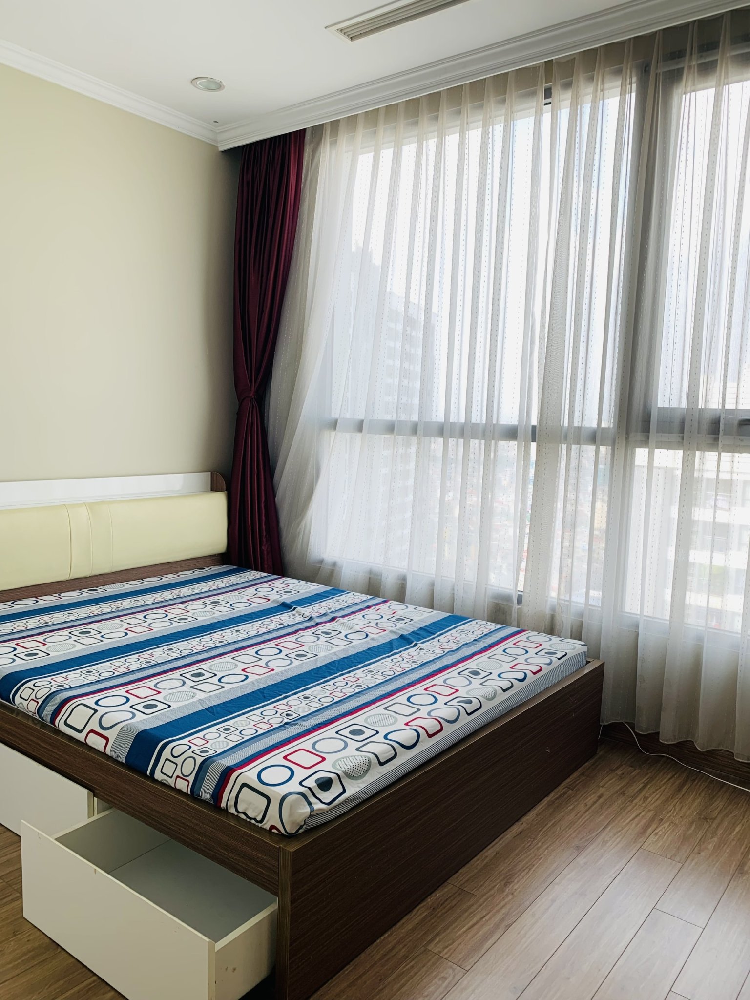 Cho thuê Chung cư Park Hill - Time City Minh Khai, 2 phòng ngủ 2vs, 80m2, full đồ, 14 triệu