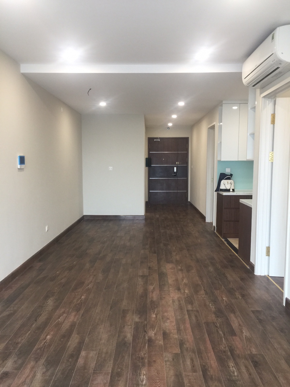 Cho thuê gấp căn hộ tại GoldSeason 47 Nguyễn Tuân 2PN 2VS 70m2