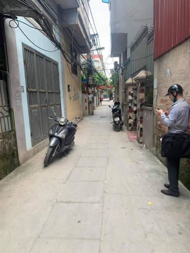 Bán nhà riêng ngõ 420 Khương Đình 79m2, 4 Tầng,  2 Thoáng, Giá chỉ 8,x Tỷ