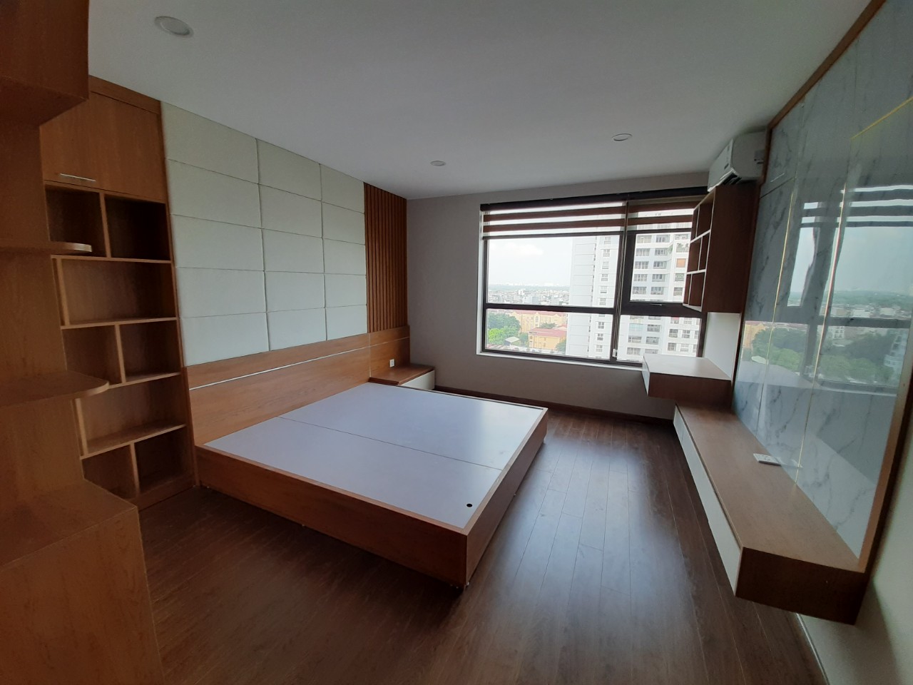 Cho thuê căn hộ 2PN, 3PN tại Udic Westlake view Hồ Tây, cầu Nhật Tân