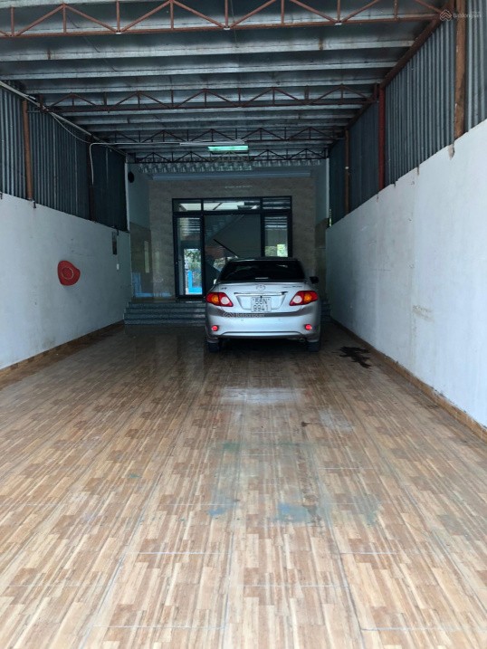 Cho thuê nhà nguyên căn tại Định Hoà, Thủ Dầu Một giá 10tr/tháng
