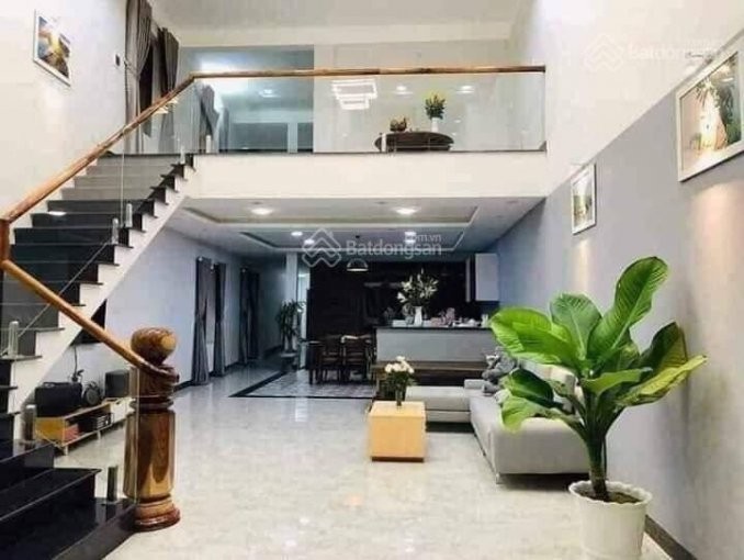 Cho thuê nhà mặt tiền đường DA 8, Bình Hòa, Thuận An giá 15tr/tháng