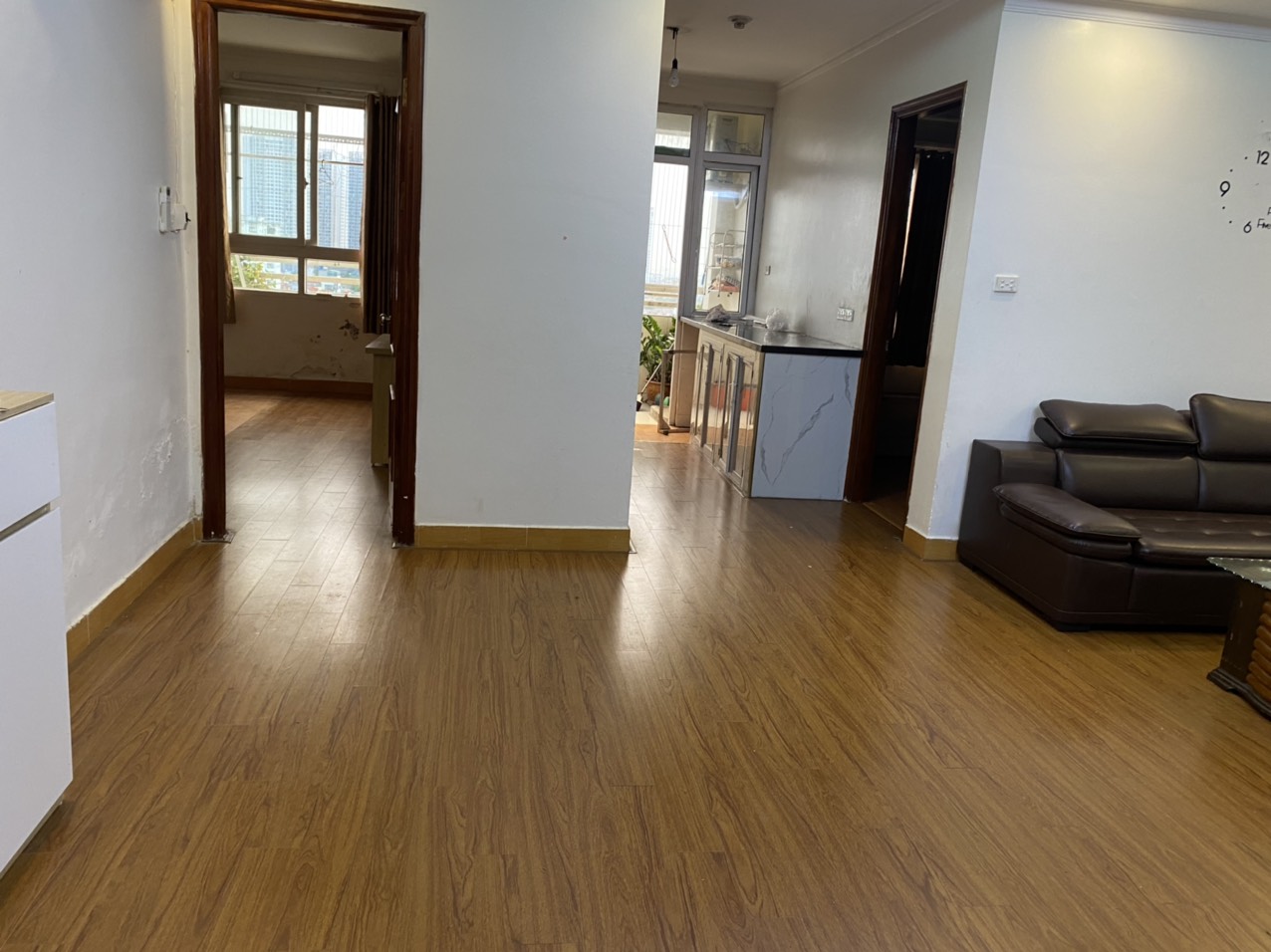Cho thuê chung cư H10 Vinaconex 6, 85m2, 2 phòng ngủ, gần full đồ, 10 triệu