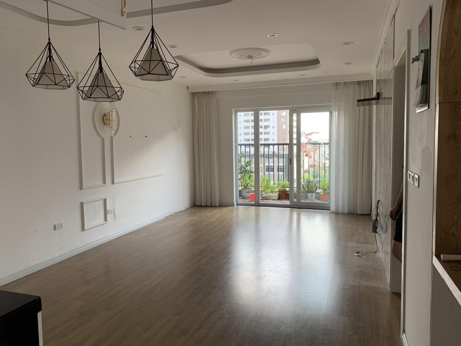 Cho thuê căn hộ chung cư Thanh Xuân Complex, 96m2, 2 phòng ngủ, full đồ