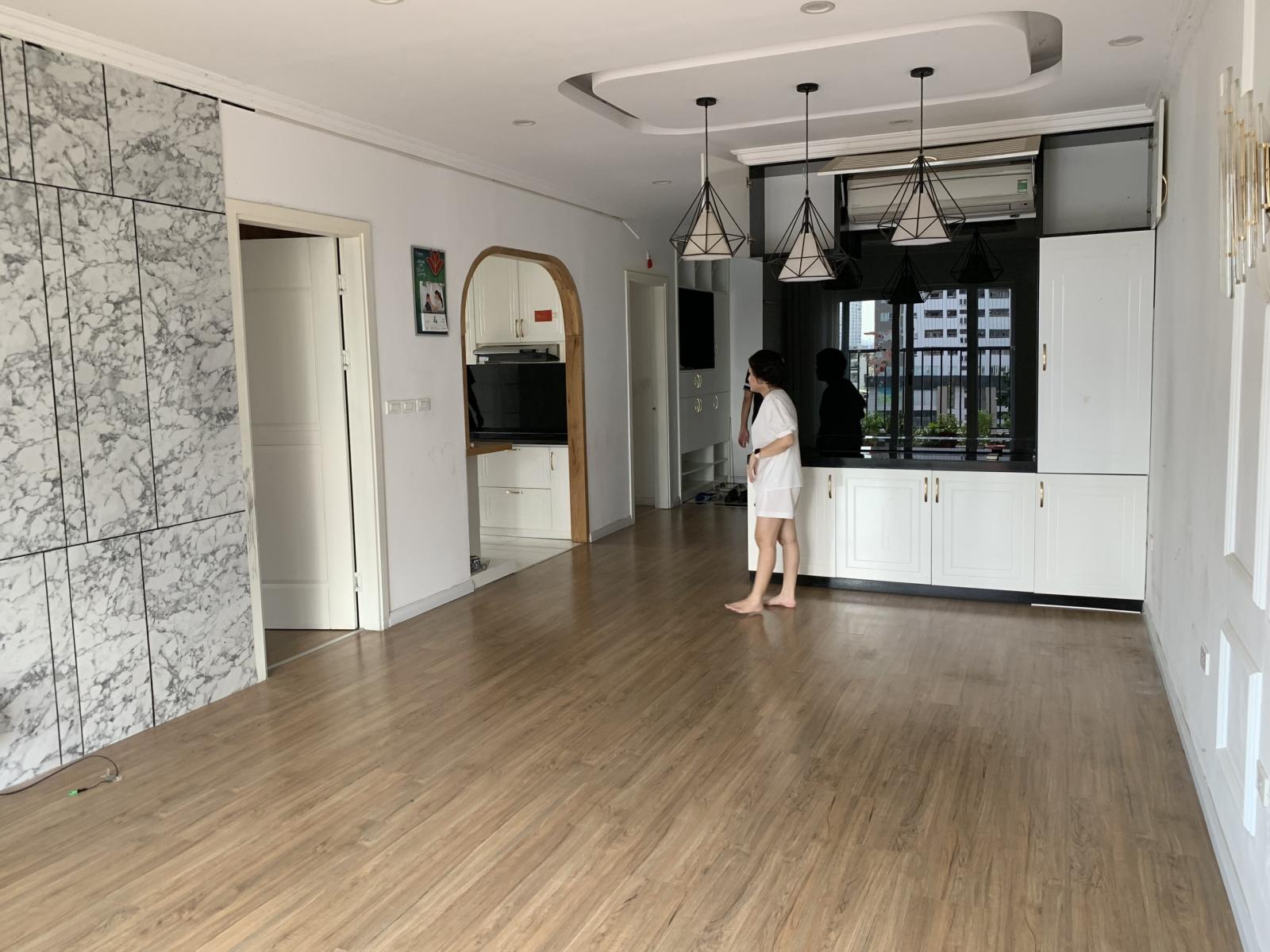Cho thuê căn hộ chung cư Thanh Xuân Complex, 96m2, 2 phòng ngủ, full đồ