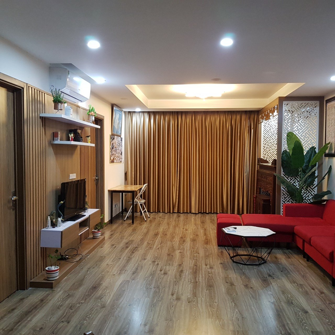 Cho thuê căn hộ 3PN chung cư 129 Trương Định full đồ