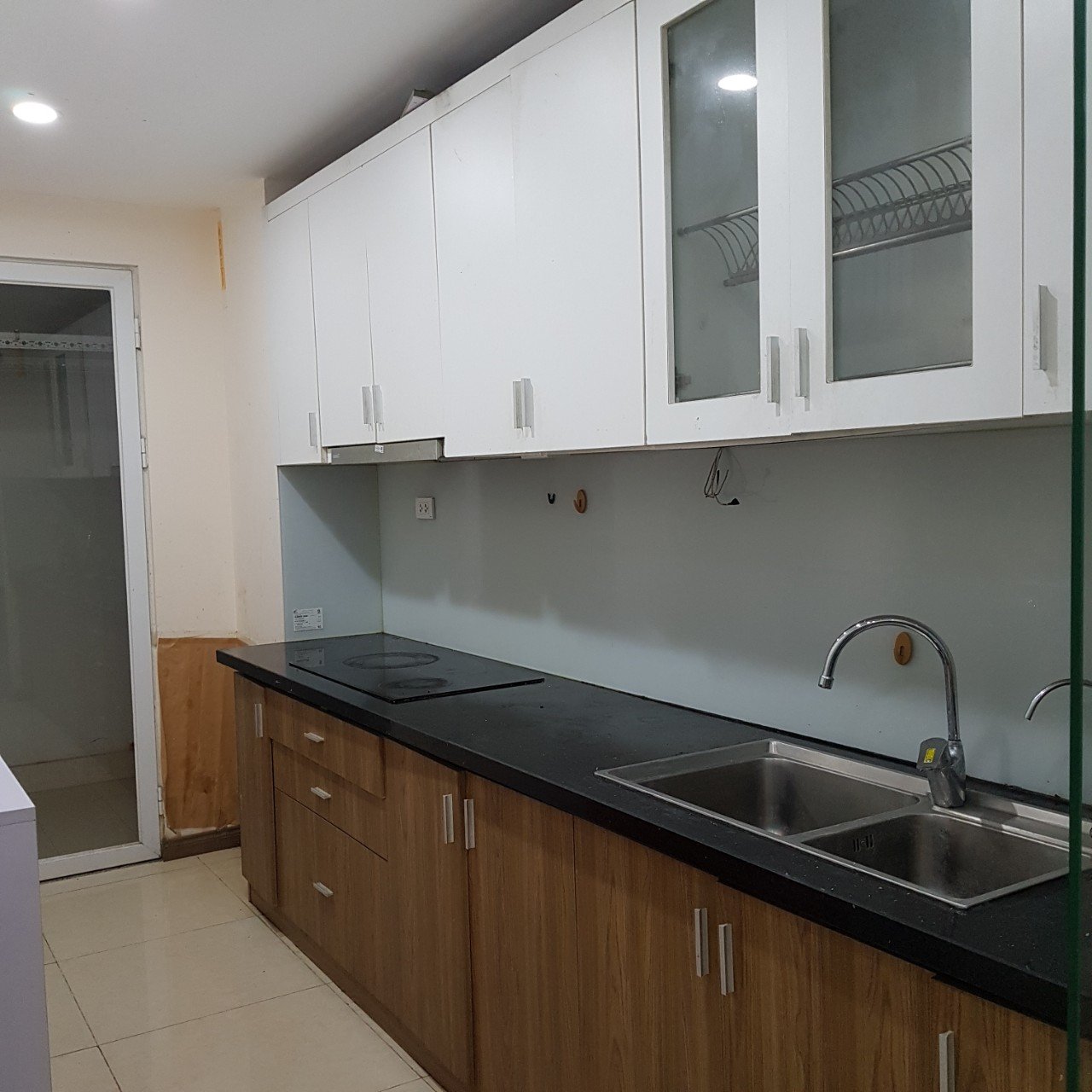 Cho thuê căn hộ 3PN chung cư 129 Trương Định full đồ