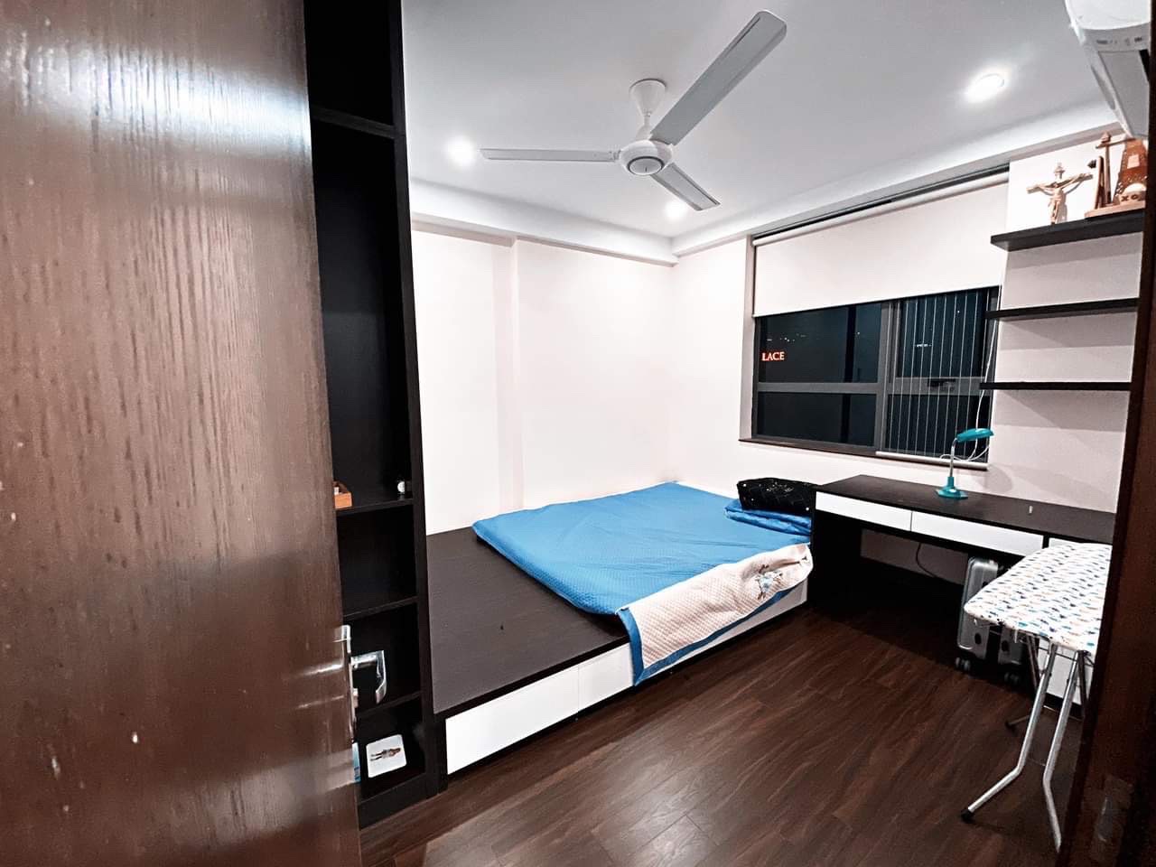 Cho thuê căn 2PN 70m2 full đồ tại CC Handi Resco Lê Văn Lương view thoáng tầng trung