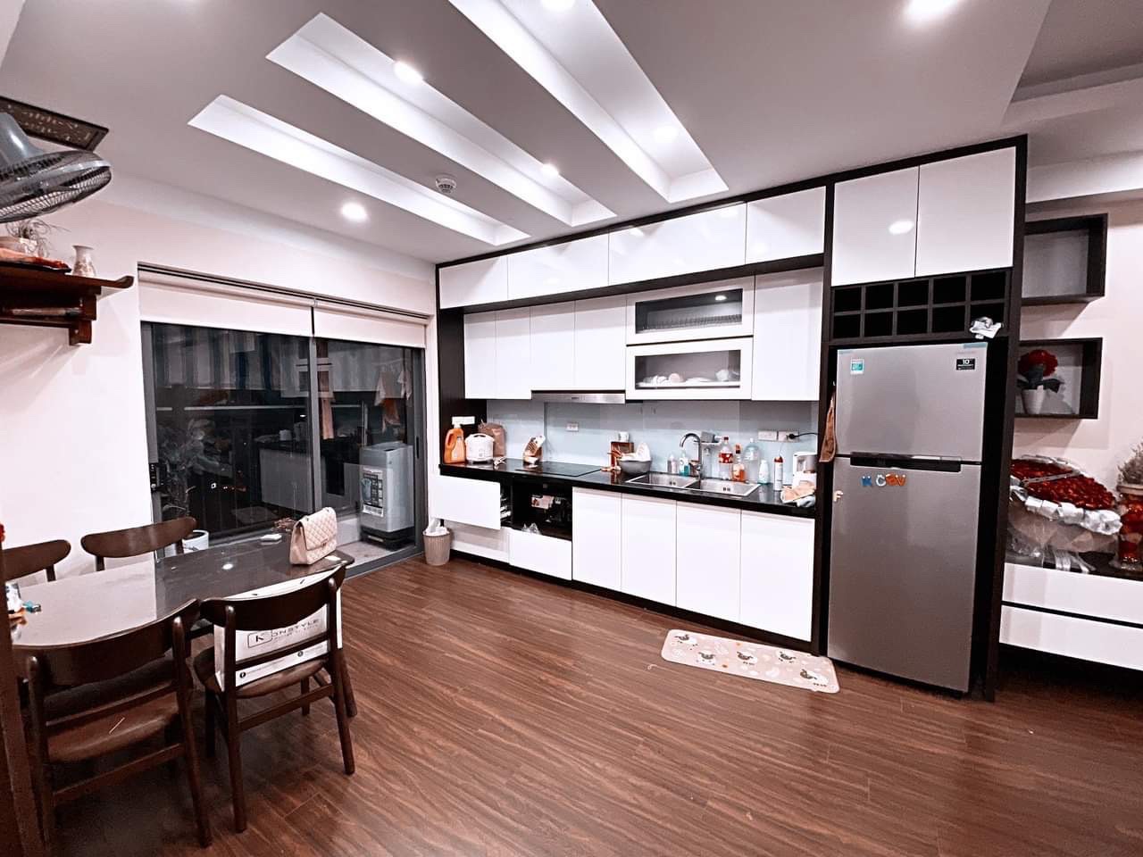 Cho thuê căn 2PN 70m2 full đồ tại CC Handi Resco Lê Văn Lương view thoáng tầng trung