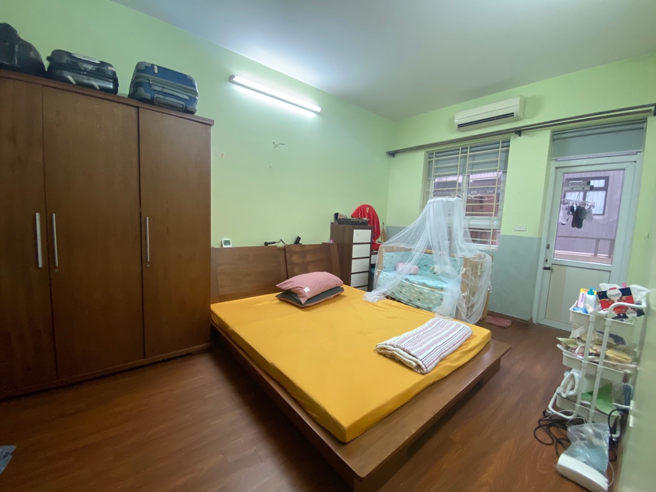 Cho thuê căn hộ 57 Vũ Trọng Phụng, 87m2, 2 ngủ, 2vs