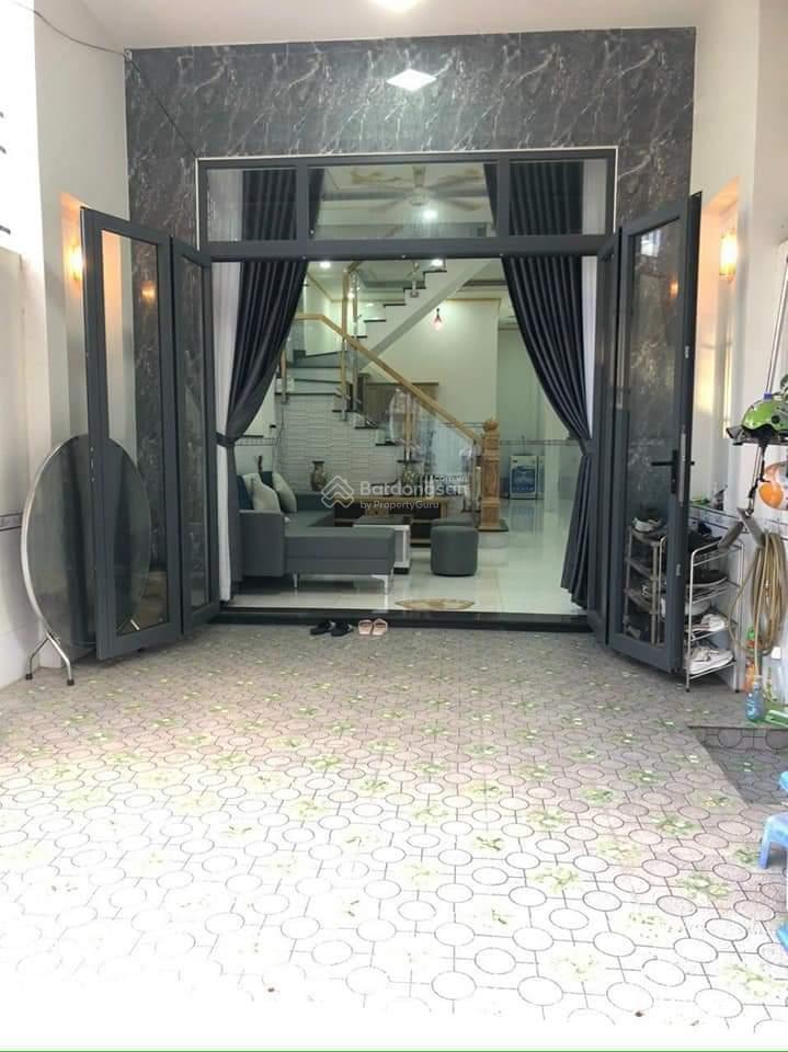 Bán gấp nhà lầu trệt đường Nguyễn Công Hoan, Phường Đông Hòa, TP. Dĩ An. Cách sân vận động Dĩ An 500m