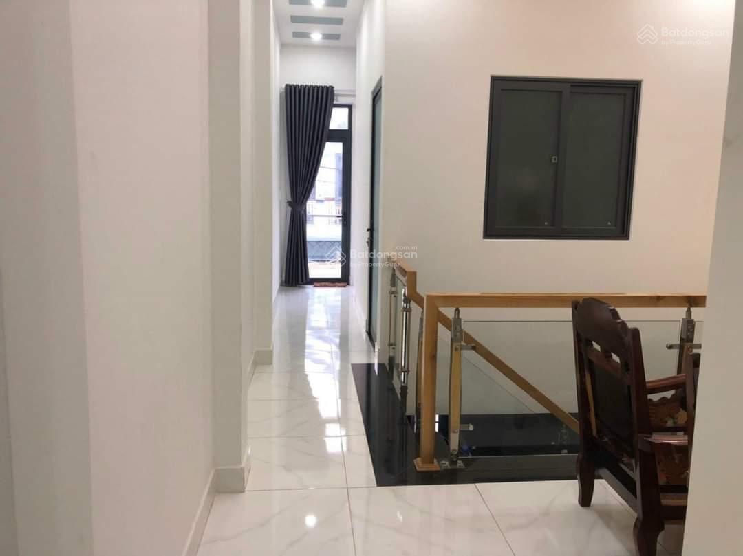 Bán gấp nhà lầu trệt đường Nguyễn Công Hoan, Phường Đông Hòa, TP. Dĩ An. Cách sân vận động Dĩ An 500m