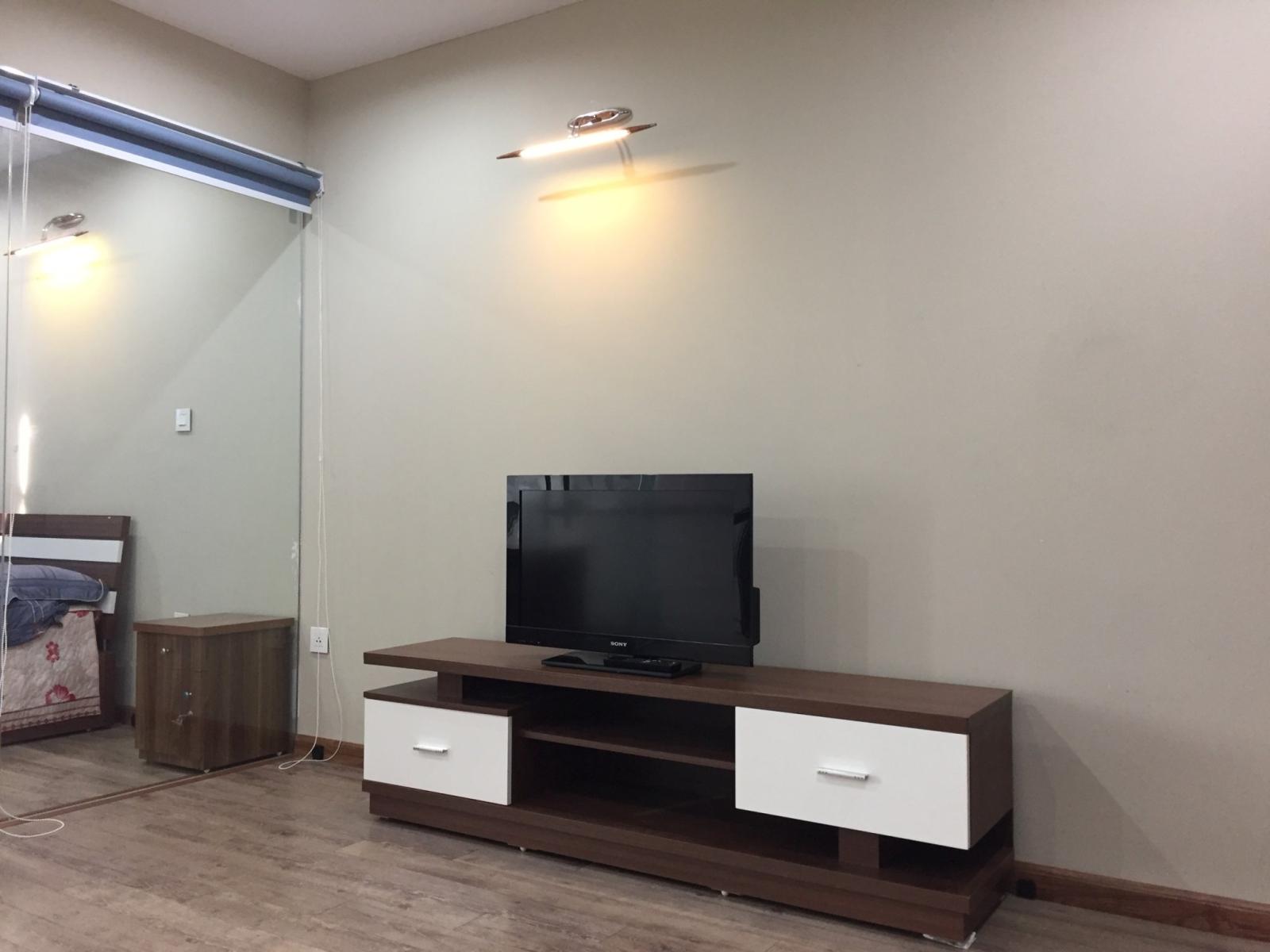 Cho thuê căn hộ Star City Lê Văn Lương gấp, 110m2, 2 phòng ngủ, 2 wc giá 14 triệu/ tháng