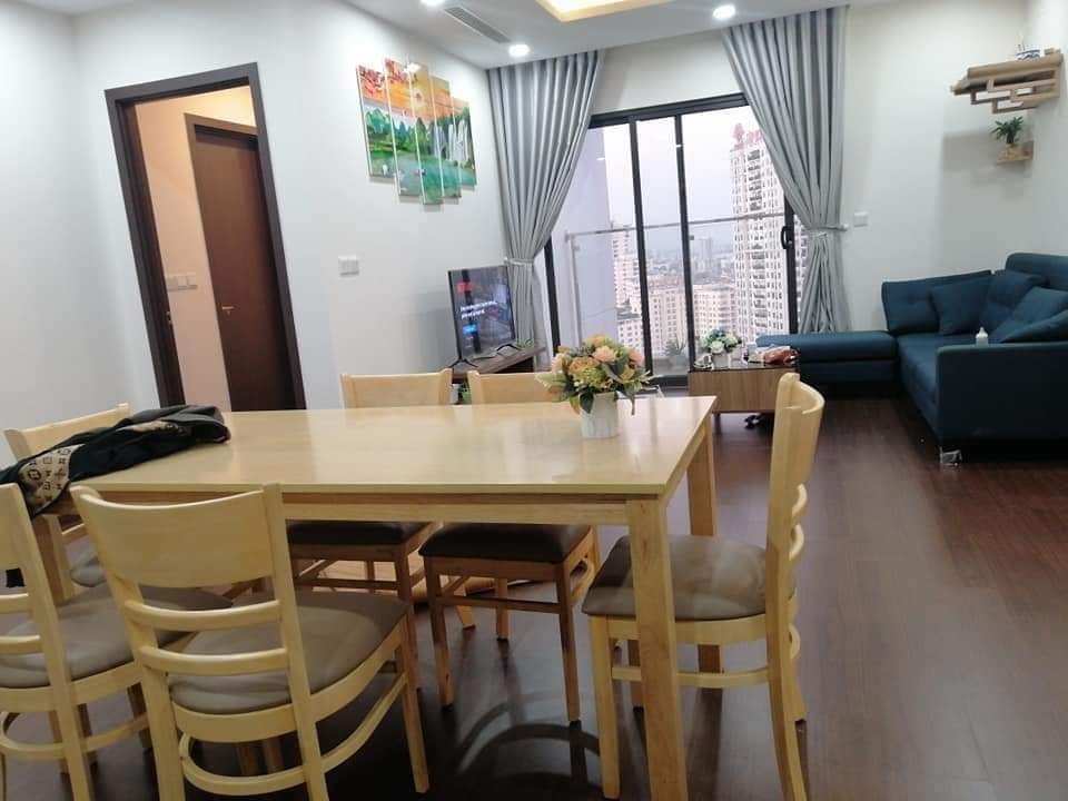 Cho thuê gấp căn hộ Luxury Park View Công Viên Cầu Giấy 110m2, 3 ngủ, 2vs full 18tr vào luôn