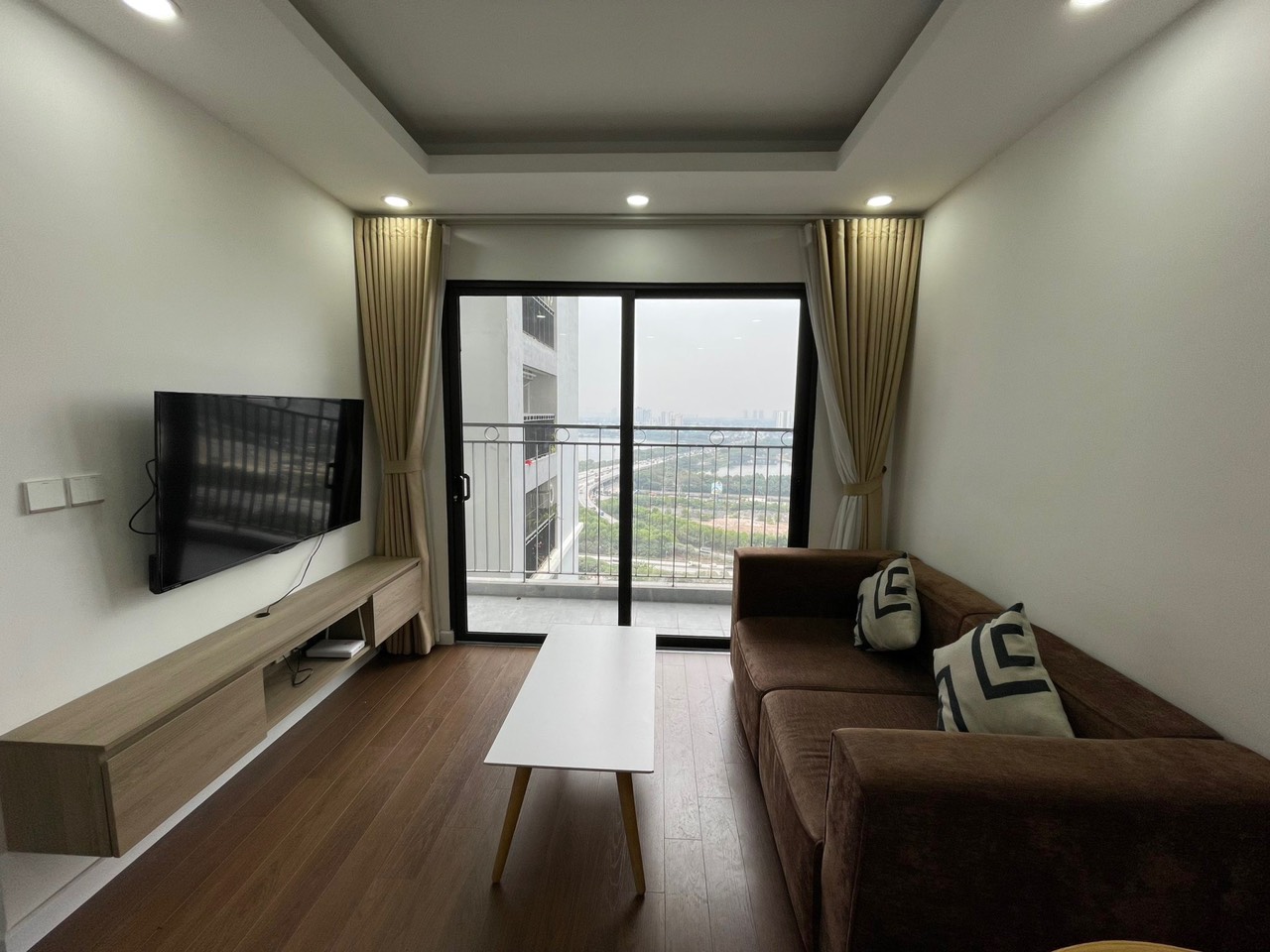 Cho thuê căn hộ chung cư Green Park Trần Thủ Độ, 2PN, full 11tr.