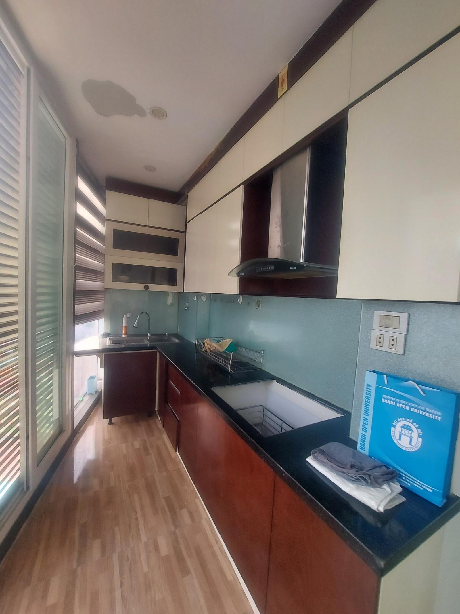 Cho thuê chung cư Ellipse Tower - 110 Trần Phú, 88m2, 2 phòng ngủ, 10 triệu
