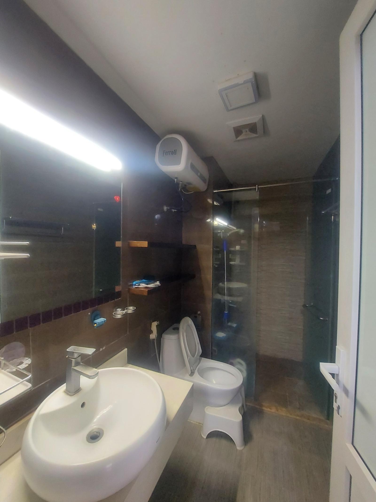 Cho thuê chung cư Ellipse Tower - 110 Trần Phú, 88m2, 2 phòng ngủ, 10 triệu