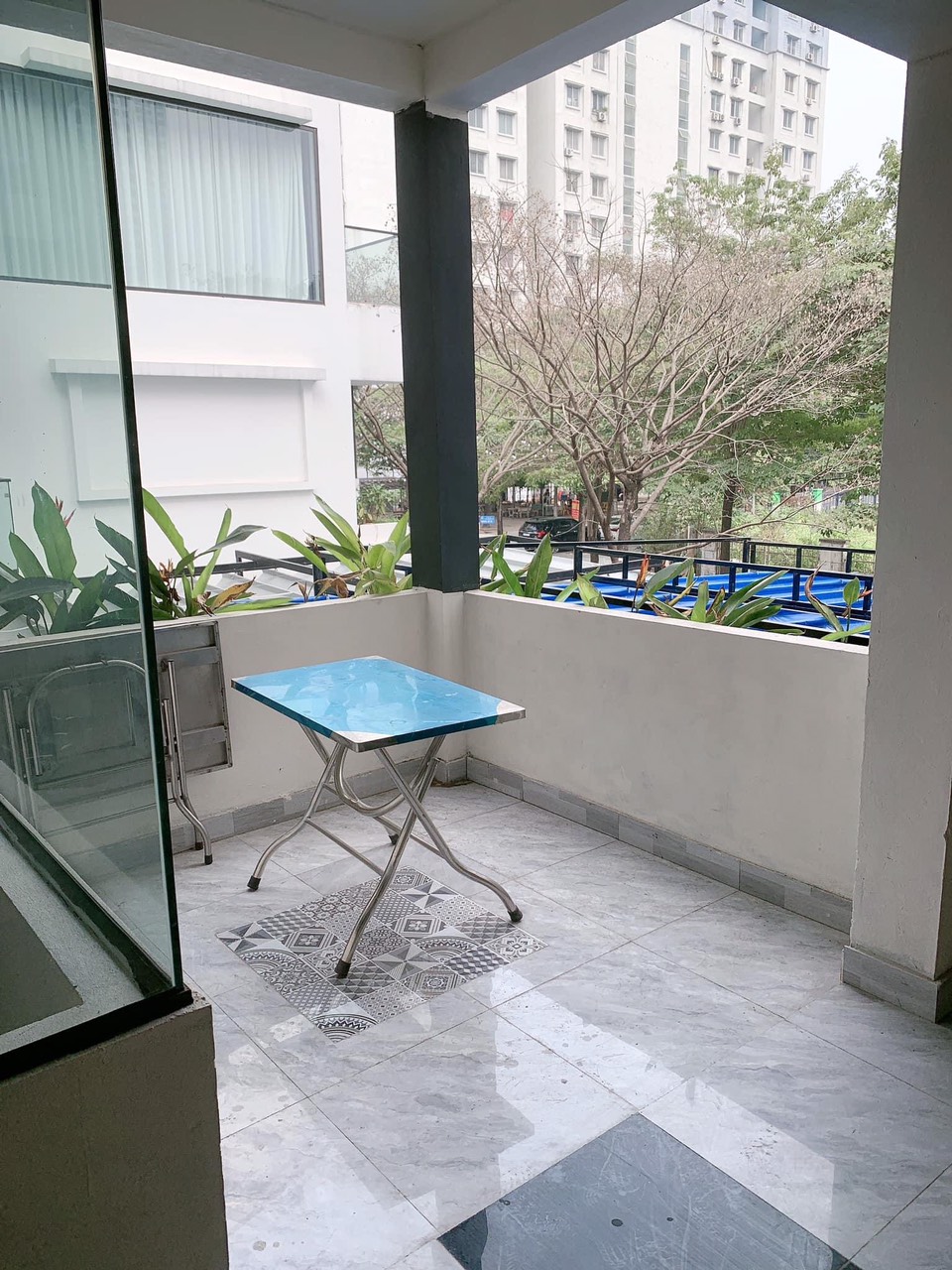 Cho thuê mặt bằng tầng 2 trong khu đô thị thành phố giao lưu – phạm văn đồng