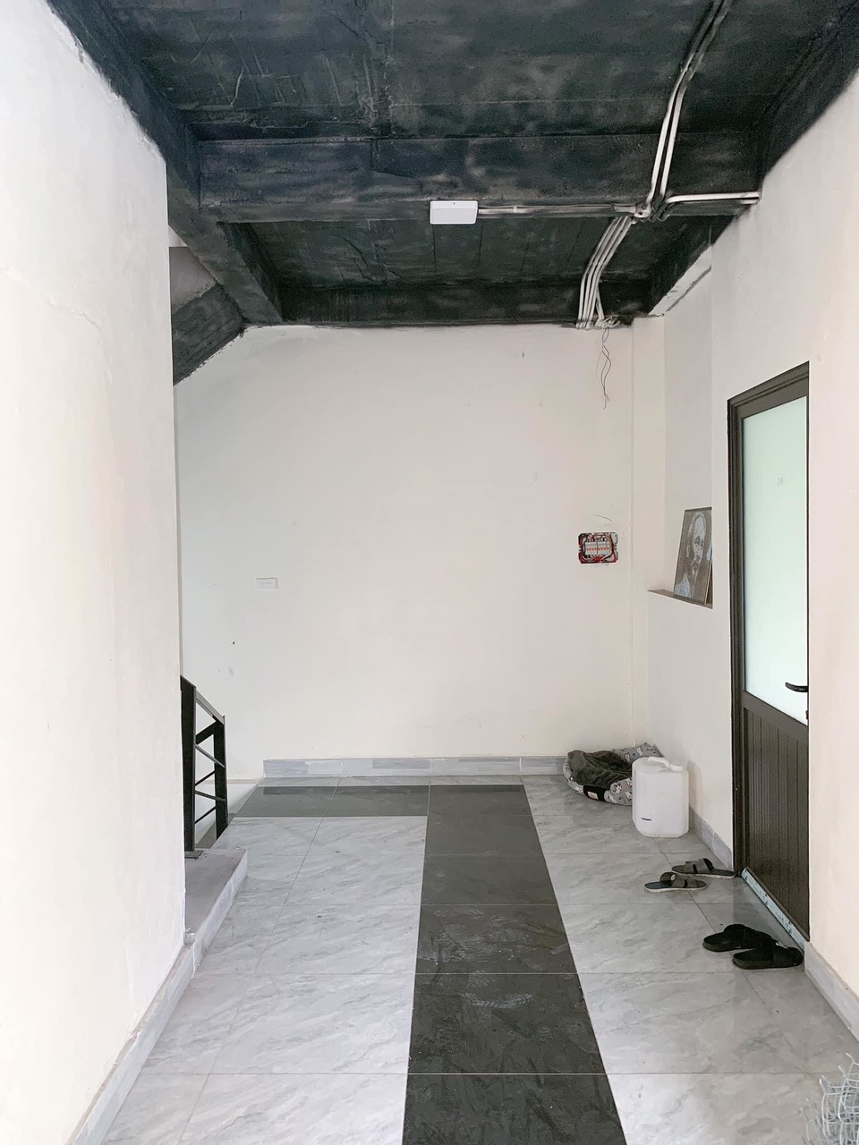Cho thuê mặt bằng tầng 2 trong khu đô thị thành phố giao lưu – phạm văn đồng