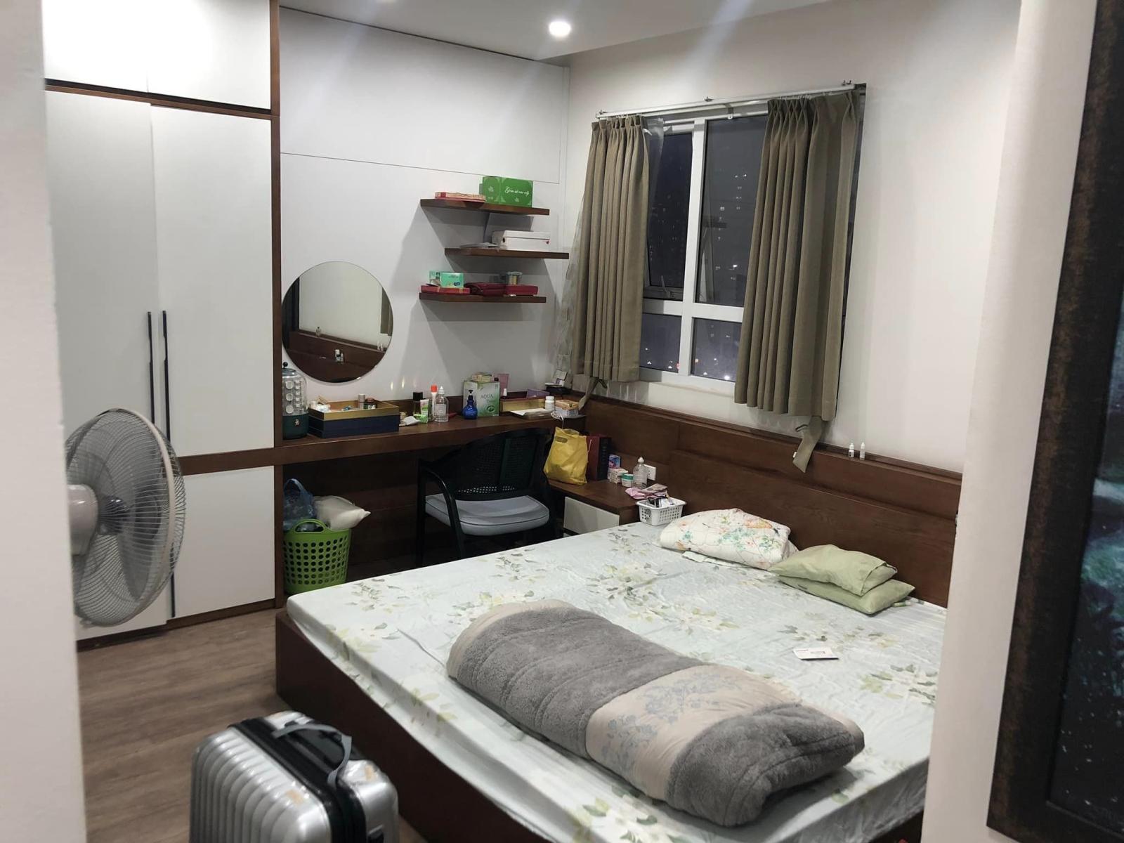 Cho thuê căn hộ 117m2 chung cư 60 Hoàng Quốc Việt, Cầu Giấy – full đồ đẹp.