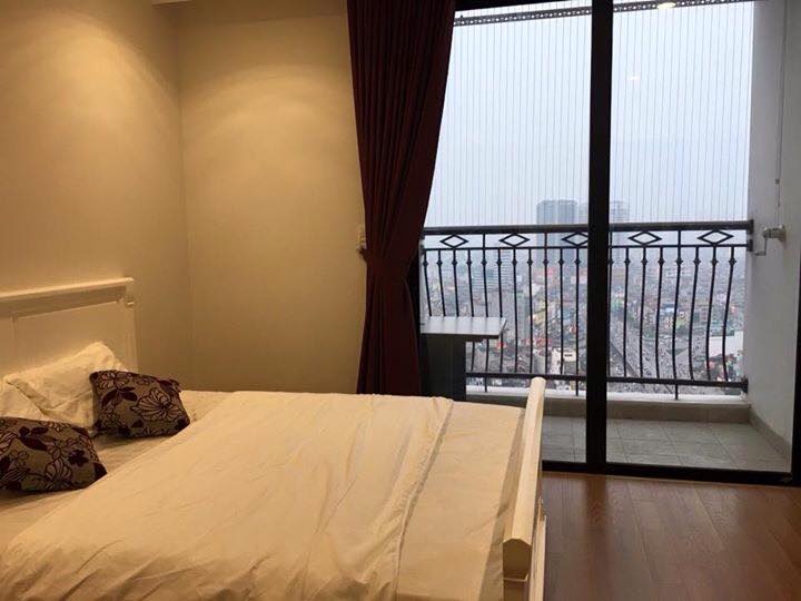 Cho thuê căn hộ cao cấp The Terra 83 Hào Nam căn 3 phòng ngủ diện tích 100m² giá 17tr