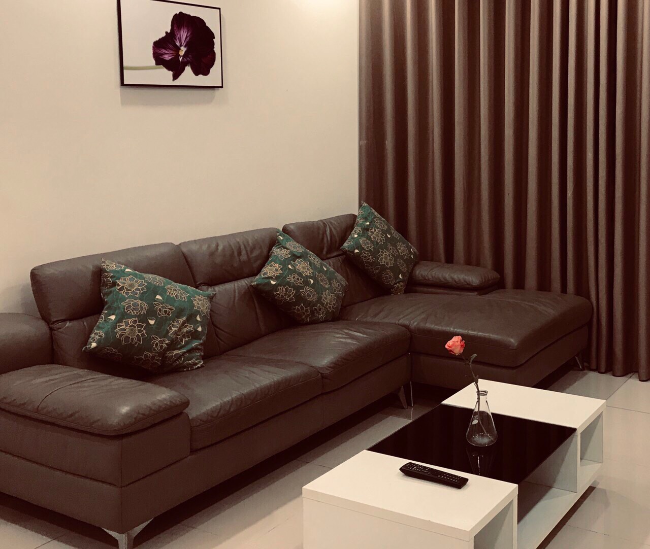 Cho thuê căn hộ 3 phòng ngủ chung cư Sapphire Palace 121m2 full nội thất cao cấp đang trống vào luôn