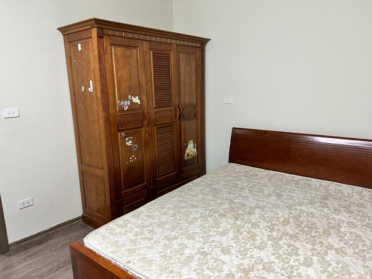 Cho thuê căn hộ 2PN chung cư Helios 75 Tam Trinh cạnh Times City full đồ
