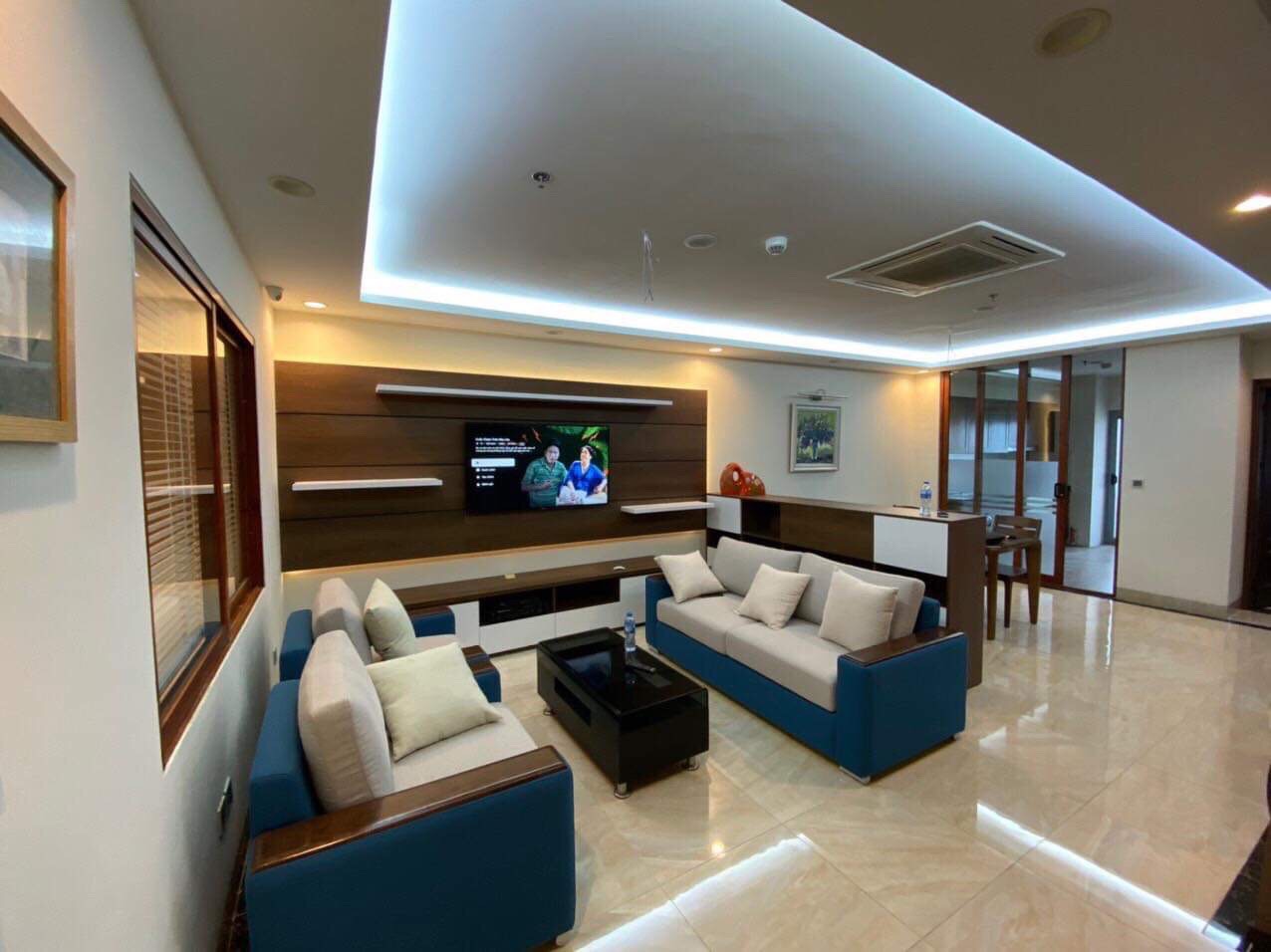 Cho thuê căn hộ Diamond Flower 123m2 - 3PN full nội thất giá 20tr/tháng ( có ảnh thật )
