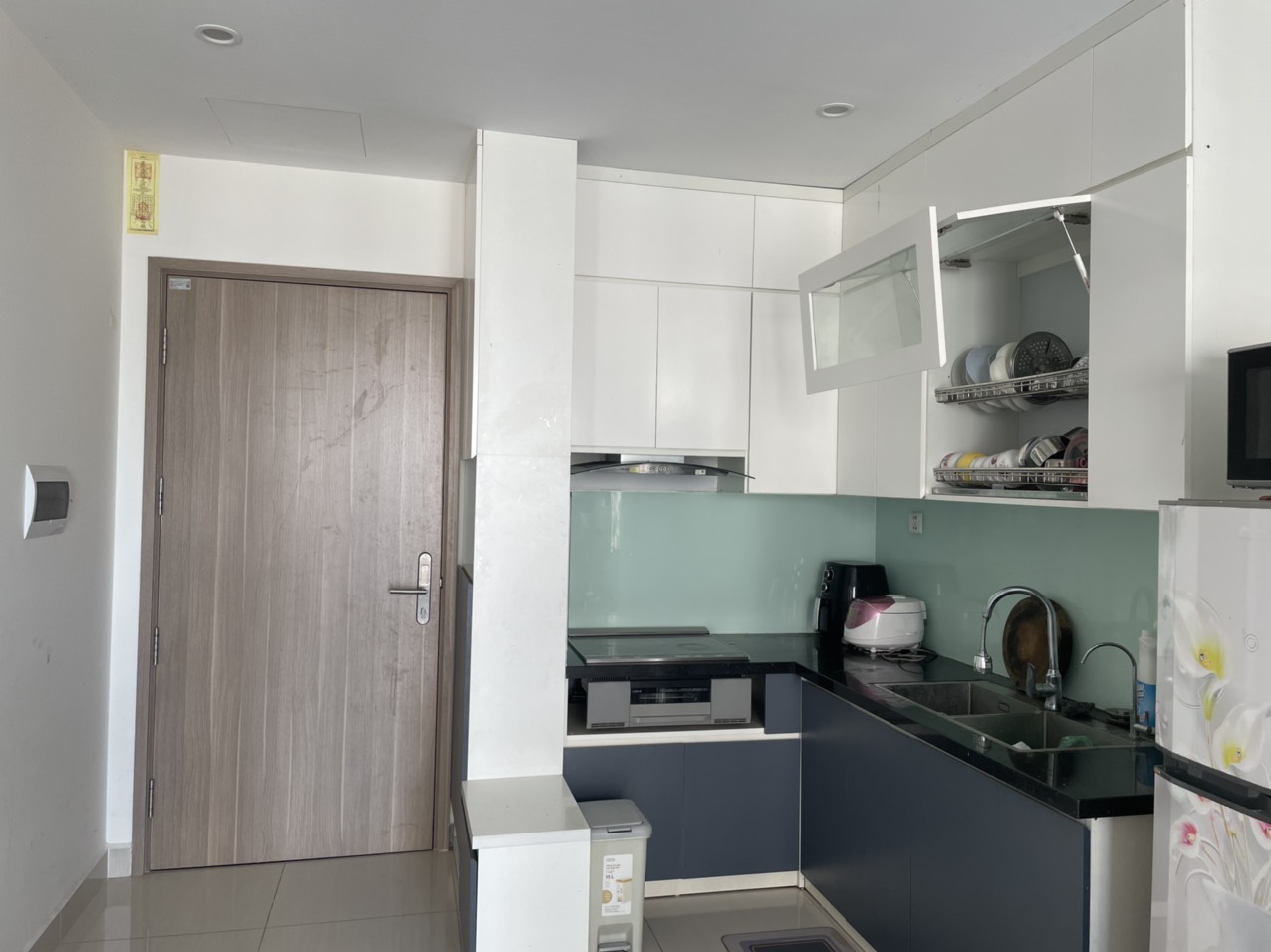 Cho thuê căn 2PN Full đồ đẹp tại Vinhome Smart City