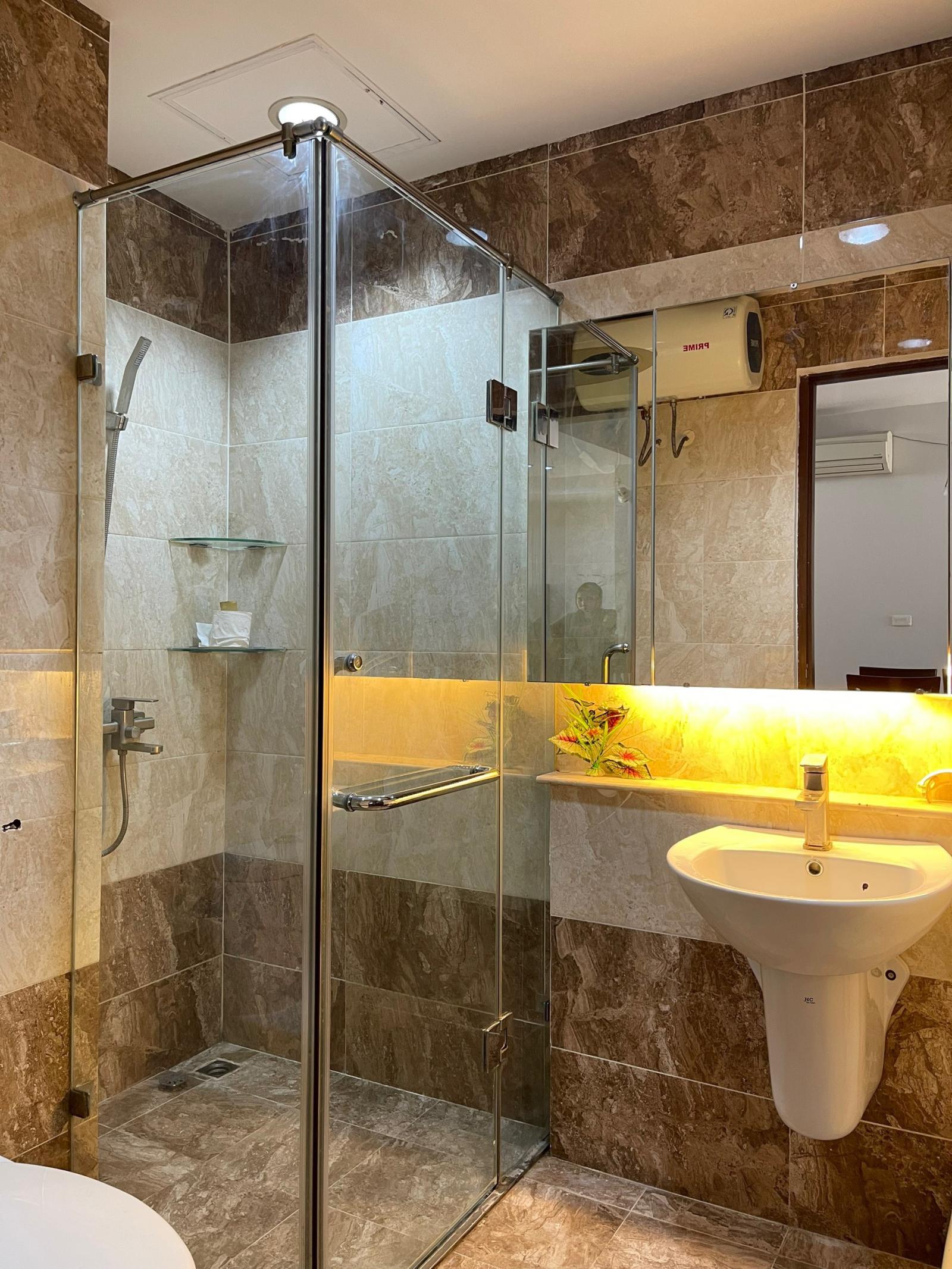 Cho thuê căn hộ Star tower Dương đình nghệ 100m, 2 ngủ, 2vs fulll đồ 16tr vào luôn