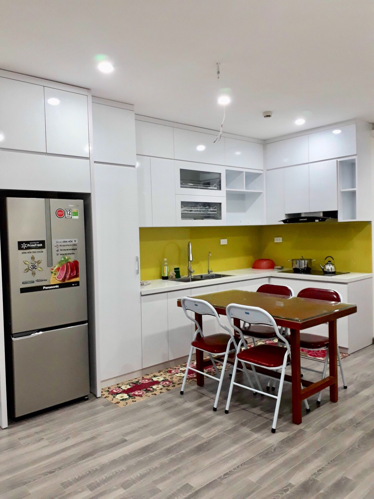 Cho thuê căn hộ thống nhất complex 82 nguyễn tuân 88m, 3 ngủ, 2vs full 17.5tr vào luôn có slot ô tô