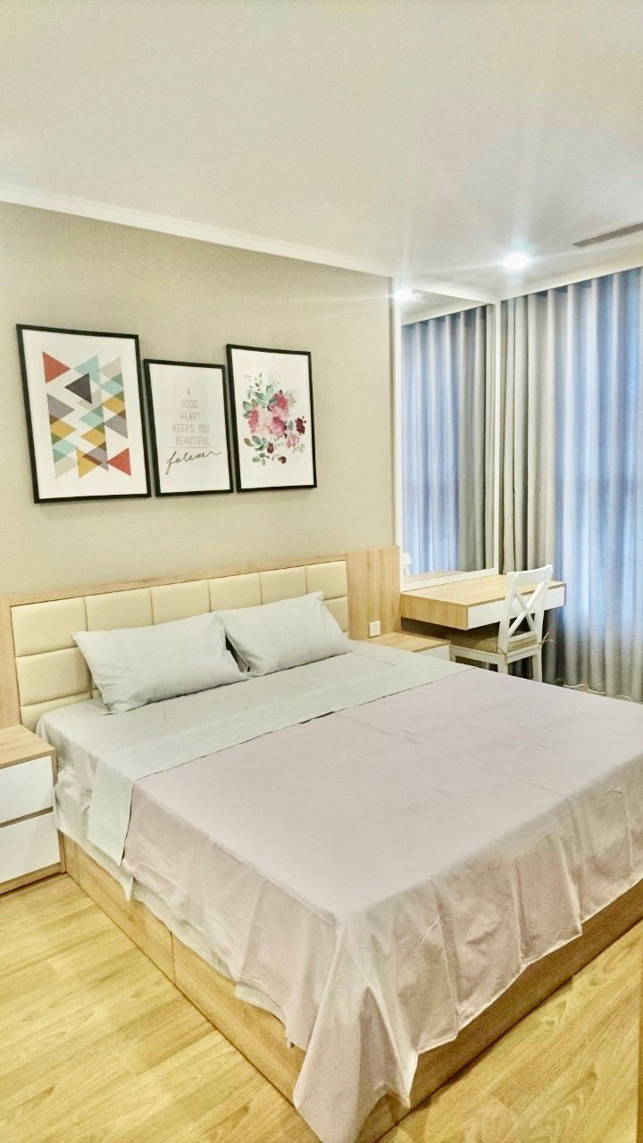 Cho Thuê Căn Hộ Chung Cư Cao Cấp 5 Sao Tòa King Palace 108 Nguyễn Trãi 3PN + 2VC Full Đủ Đồ Và Cơ Bản