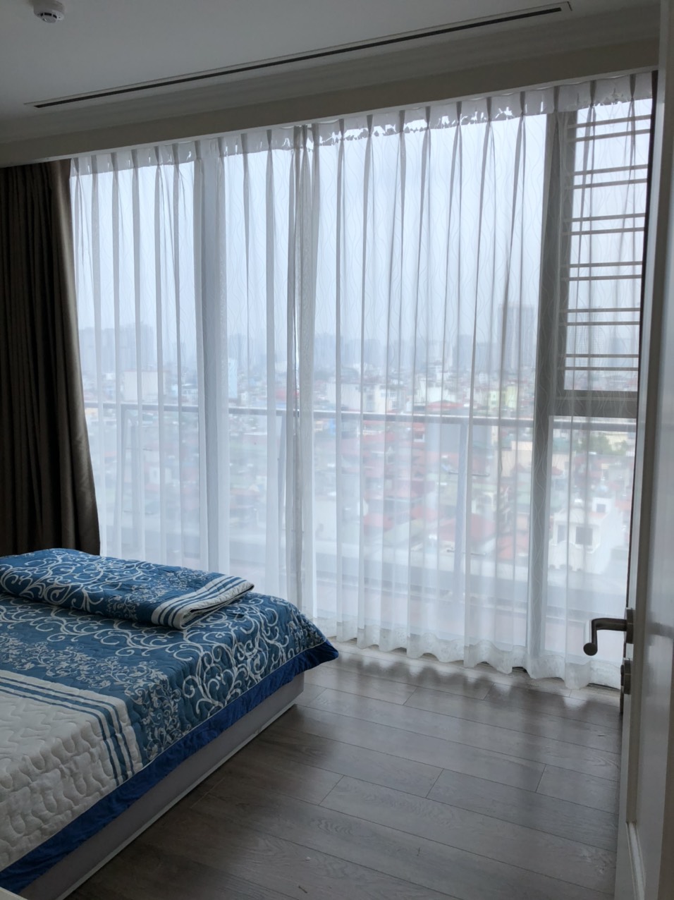 Cho thuê căn hộ The Artemis Lê Trọng Tấn 102m, 3 ngủ, 2vs giá 18.5tr bàn giao nhà ngay
