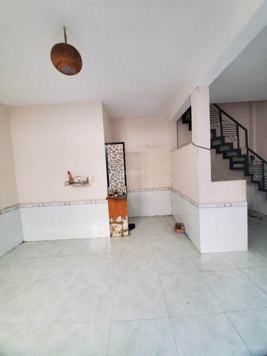 Cho thuê nhà 2 phòng ngủ diện tích 32m2 tại xã Mỹ Hạnh Nam, Long An