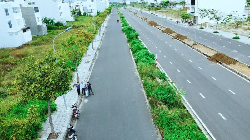 Lô góc 2 mặt tiền đường Võ Văn Kiệt 40m Nha Trang