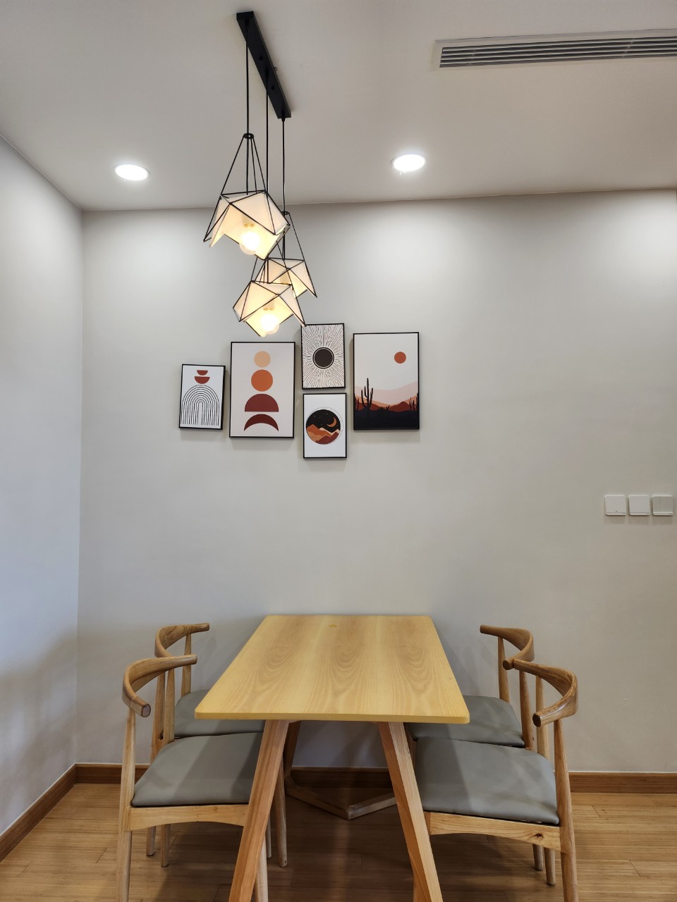 Cần cho thuê căn hộ chung cư 2 phòng ngủ 2 vệ sinh, tại chng cư THE ZEI Mỹ Đình