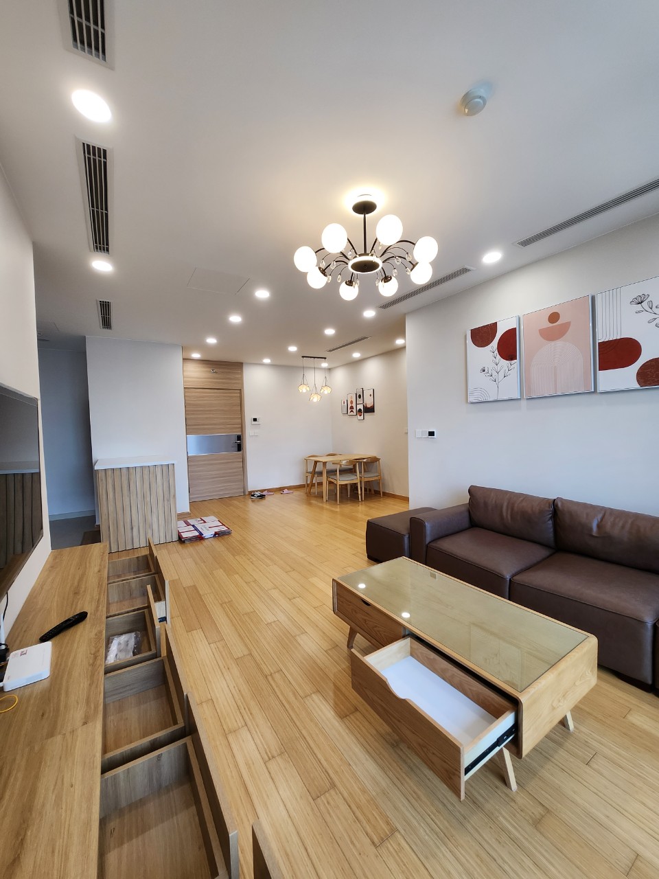 Cần cho thuê căn hộ chung cư 2 phòng ngủ 2 vệ sinh, tại chng cư THE ZEI Mỹ Đình