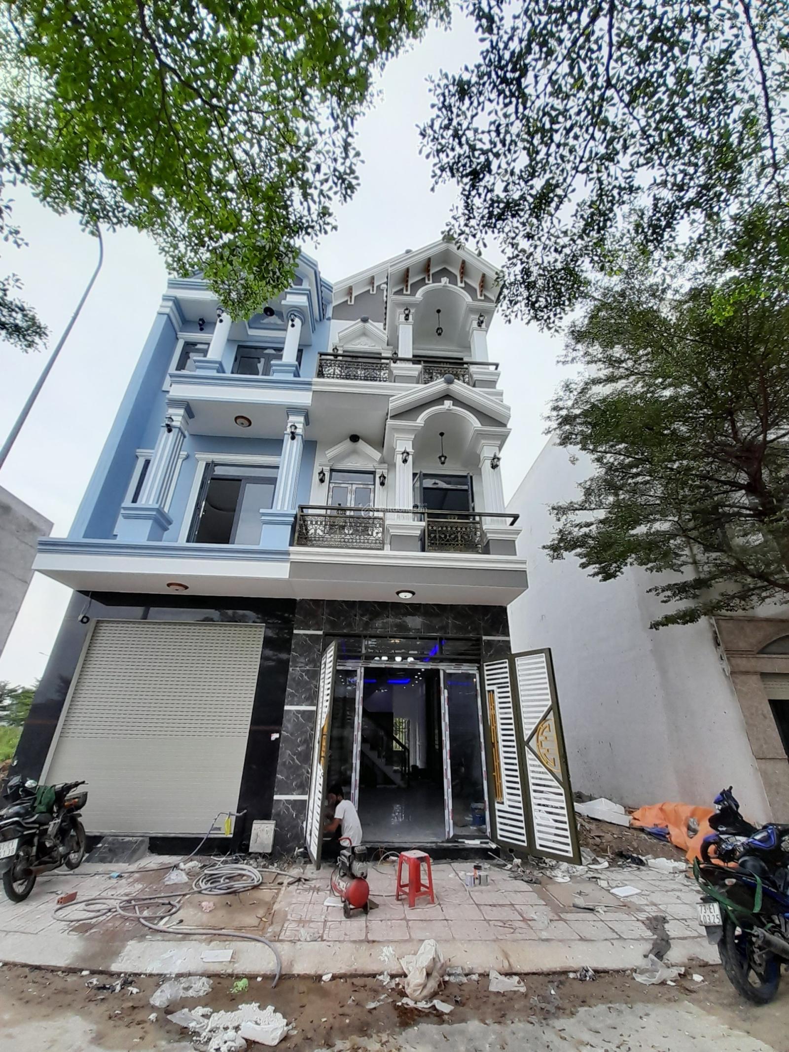Bán nhà 1 trệt 2 lầu KDC Phú Hồng Lộc, p. Thuận Giao, Tp Thuận An