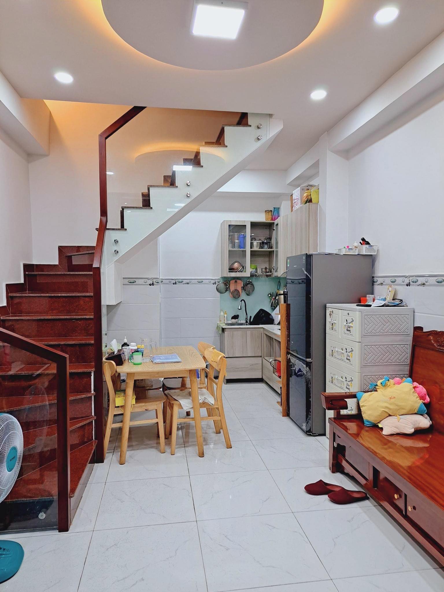 Bán nhà shr Tân Kỳ Tân Quý 25m2 2tang ,2tỷ nhỉnh 0932030061