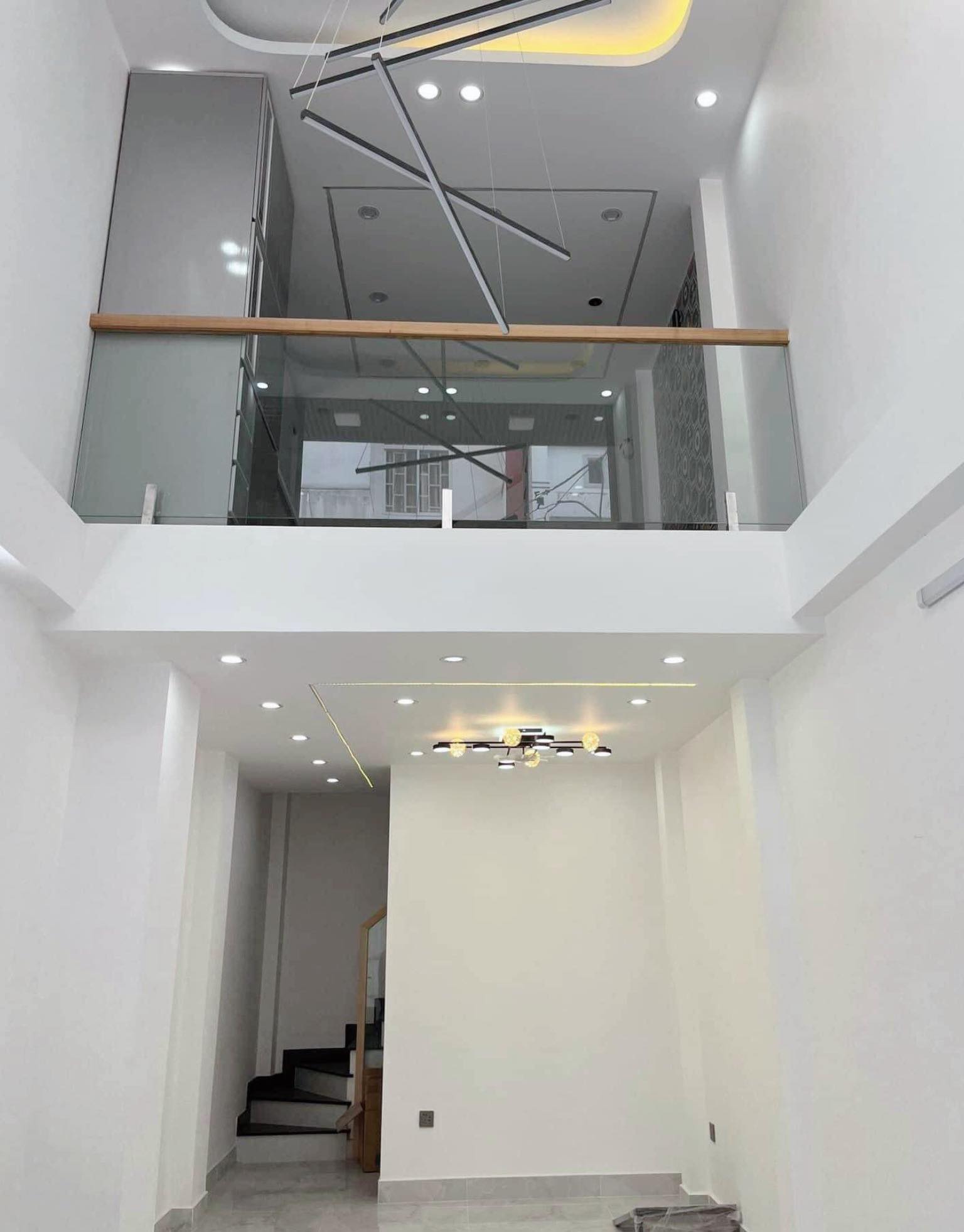 bán nhà shr mới xây gần Gò Dầu Tân Phú 31m2 5tang hxh - 5tỷ nhỉnh 0932030061