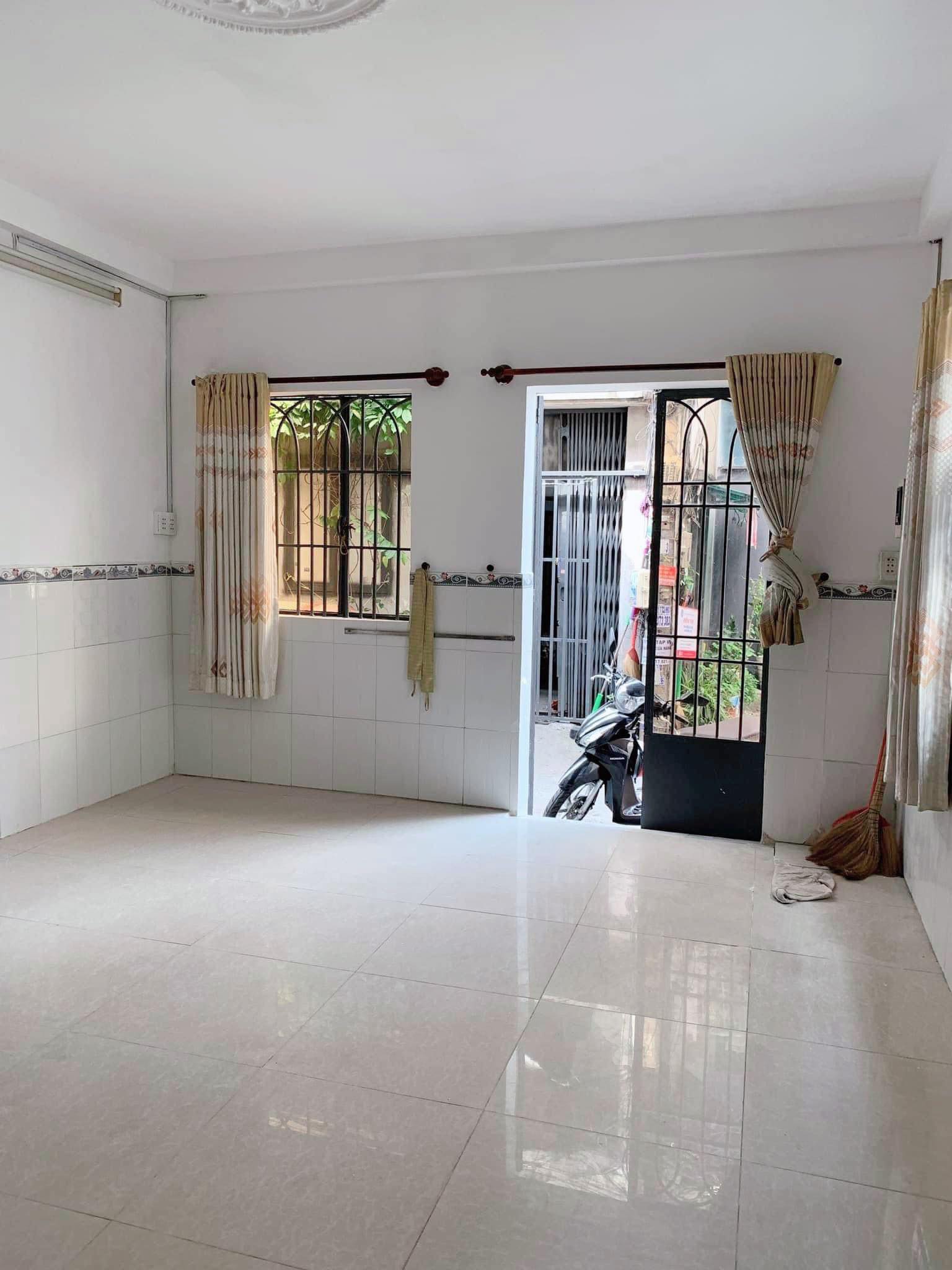 siêu phẩm shr-hxh lô góc 2mt Phạm Văn Bạch 30m2 2tang-2 tỷ nhỉnh 0932030061