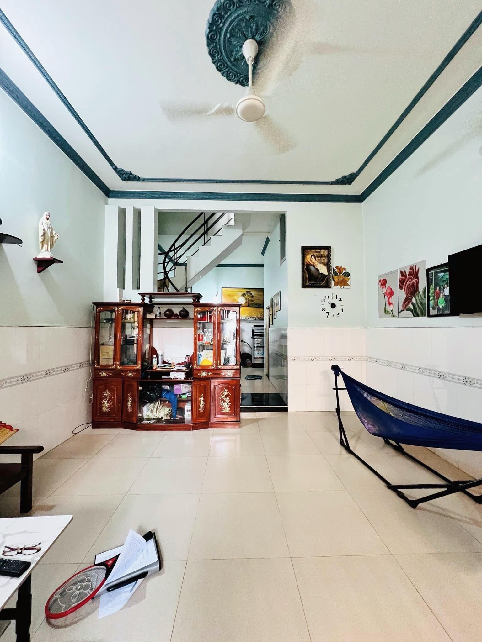 Bán nhà shr-hxh 50m2-2tang ngay chợ Phạm Văn Bạch - sân golf Tân Sơn Nhất - 5tỷ nhỉnh 0932030061