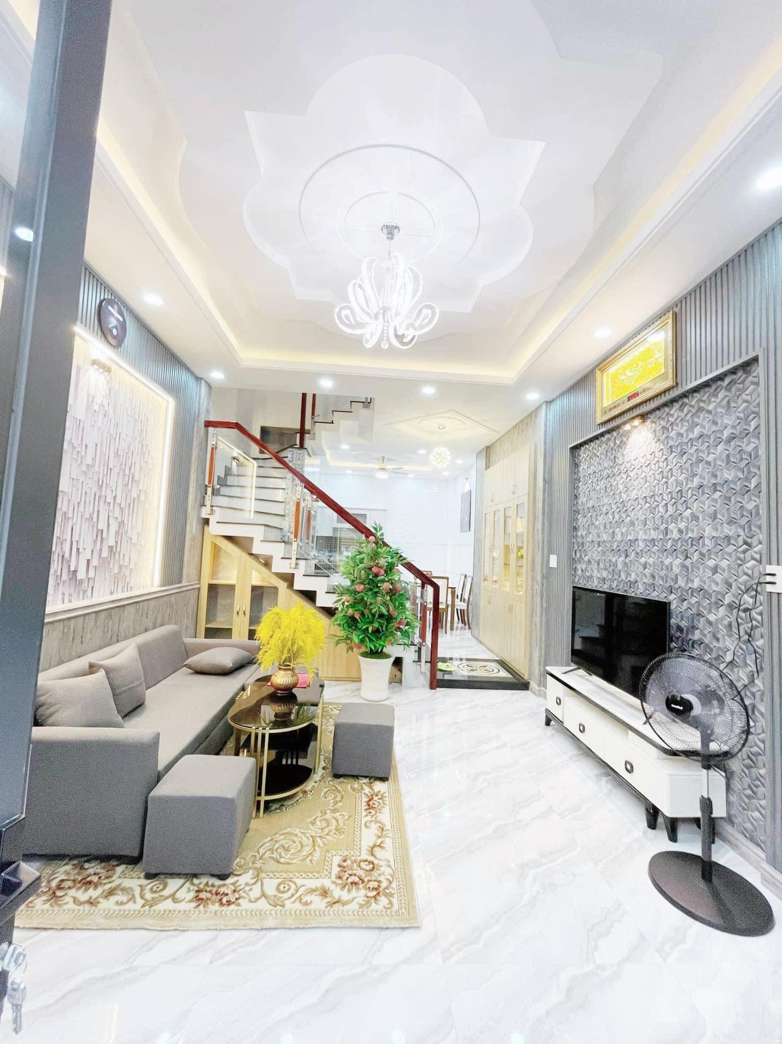 Nhà mới full nt 30m2-4tang gần Phan Huy Ích giao Quang Trung - liền kề Emart Gò Vấp - 5 tỷ nhỉnh 0932030061