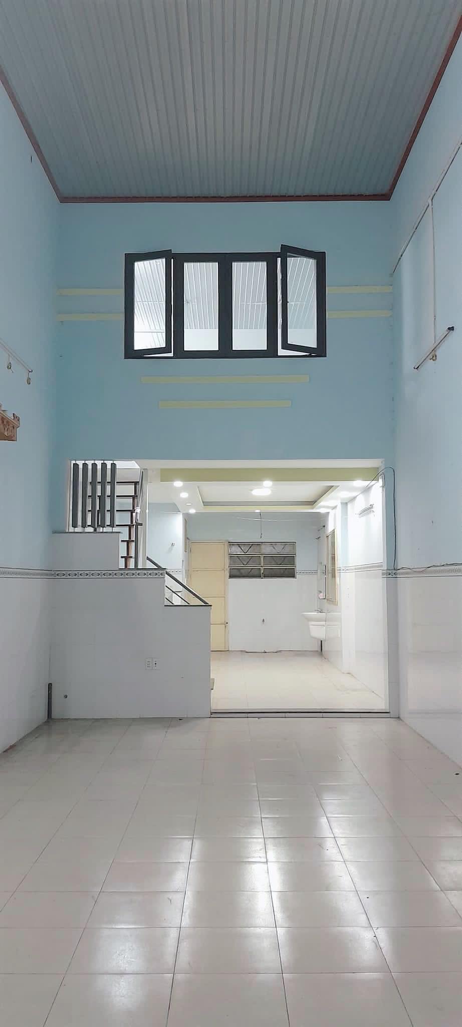 Bán Nhà 2mt hxh 63m2 sát Trường Chinh Tân Bình - giá 4 tỷ nhỉnh 0932030061