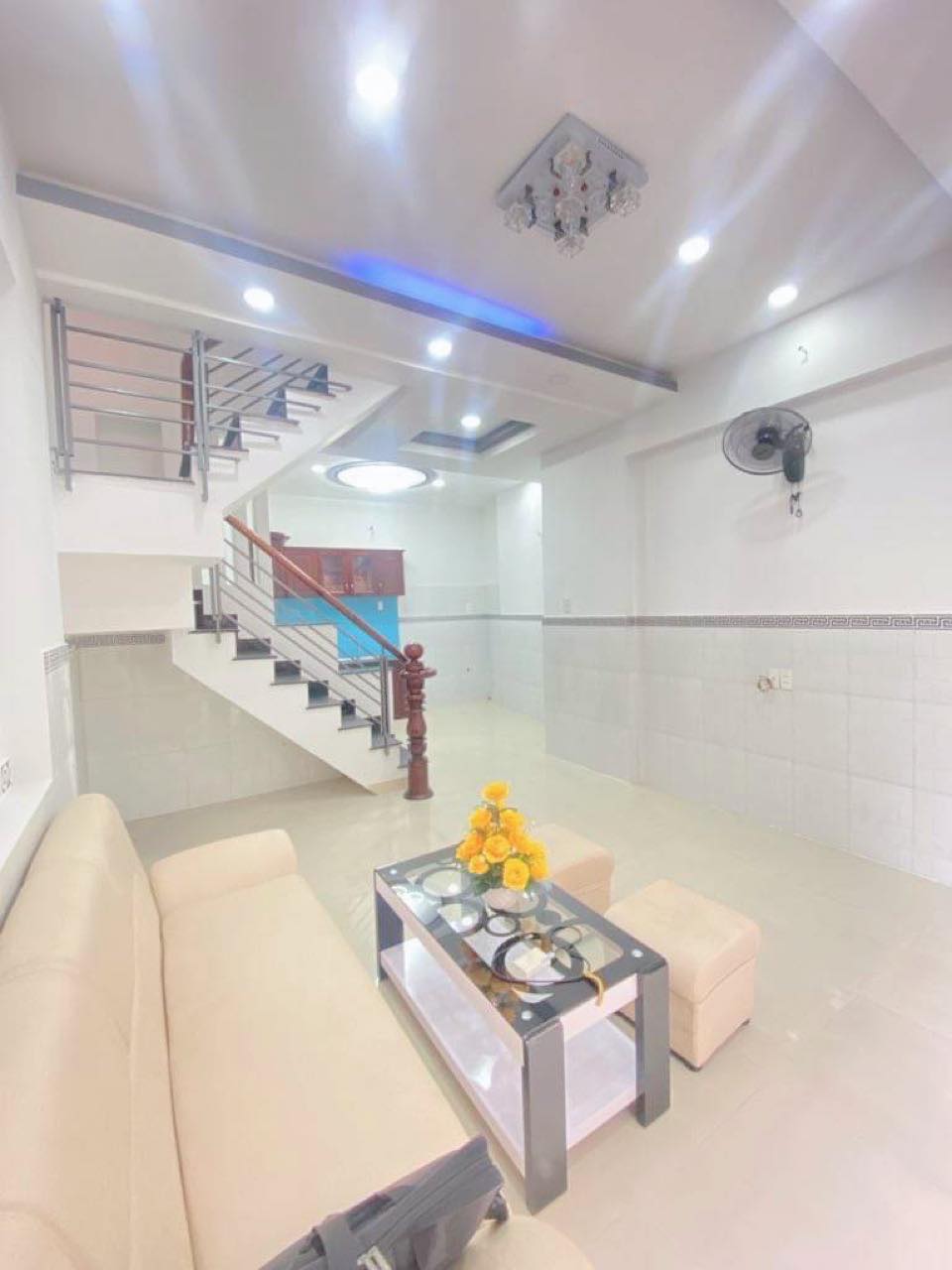 Bán nhà 29m2-2tang ngay Emart Phan Huy Ích - Gò Vấp , hẻm 3 gác - nở hậu - 3 tỷ nhỉnh 0932030061