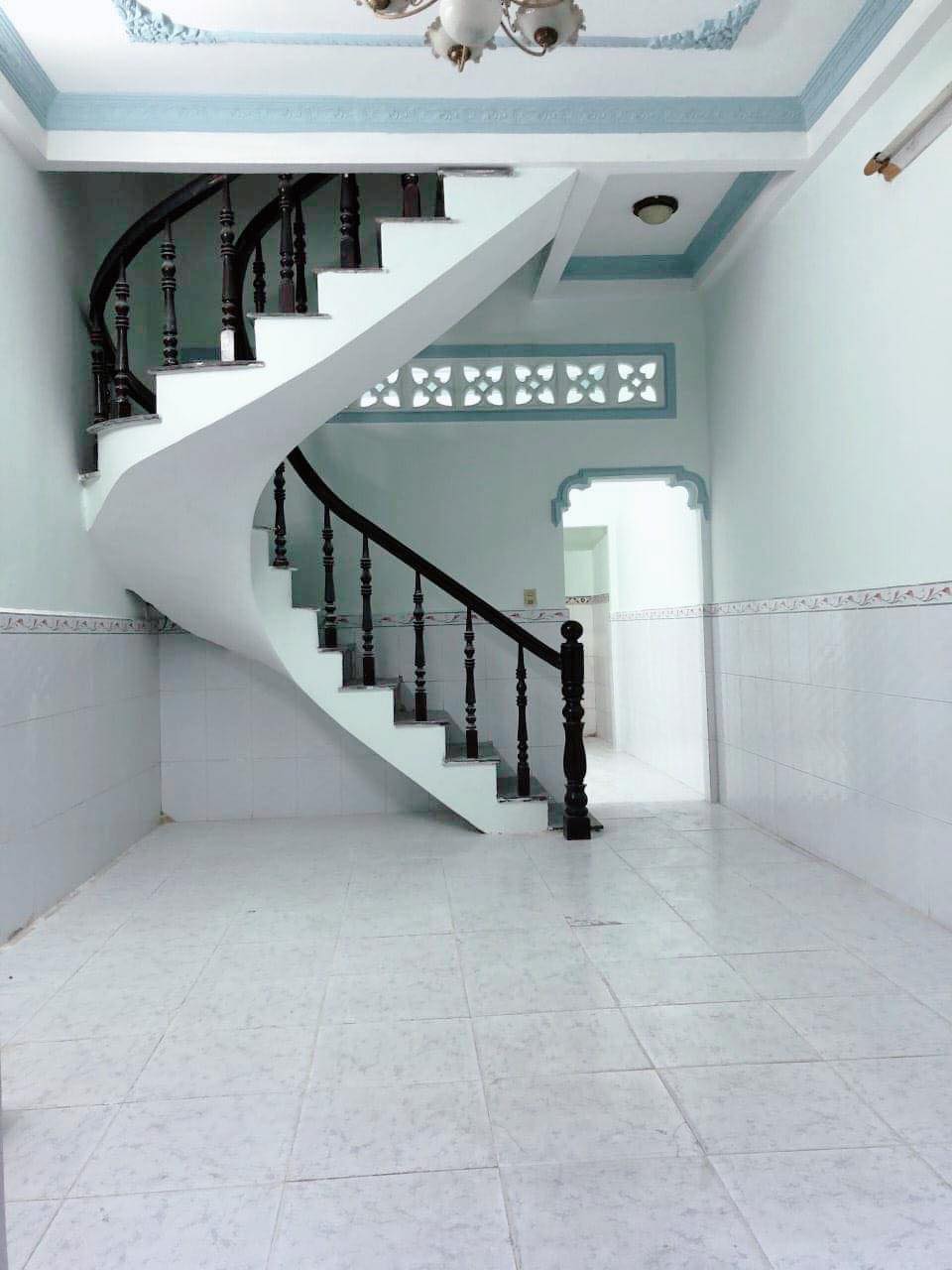 Bán nhà hxh 39m2-2tang liền kề Big C Trường Chinh - thu nhập 7tr/th - giáp Tân Bình - 4 tỷ - 0932030061