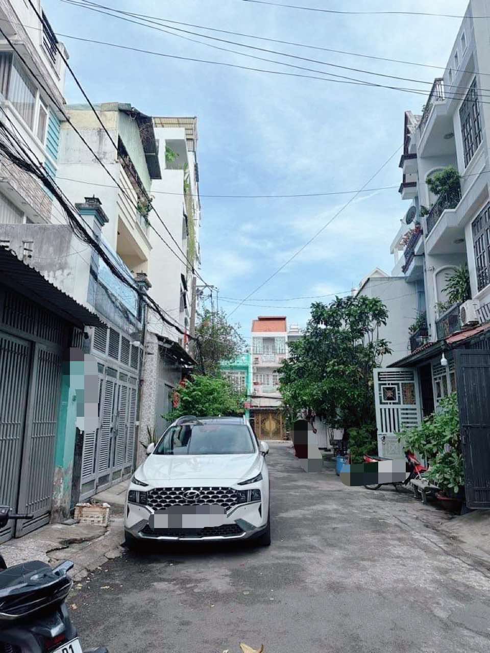 Nhà lô góc 2mt hẻm 65m2-4tang hxh tránh Phan Huy Ích Gò Vấp - khu riêng biệt - 7,8 TỶ